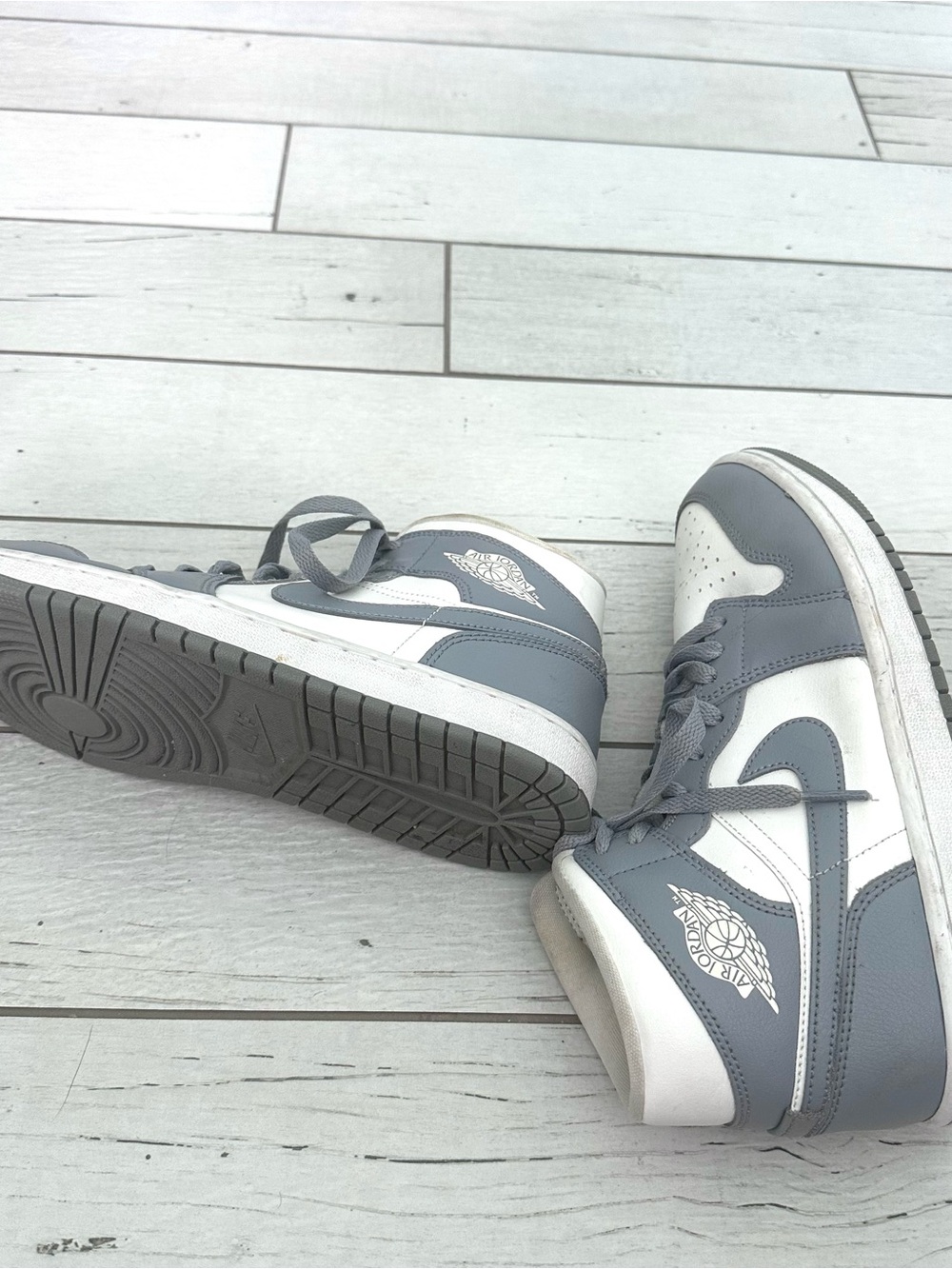 Nike Air Jordan 1 Mid Stealth Sneakers Size 8.5 - Picture 5 of 7